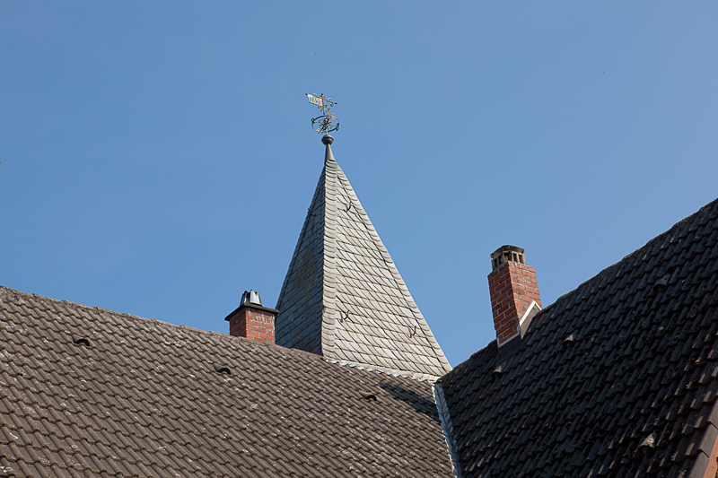 Blick auf Dach Einfamilienhaus Darmstadt