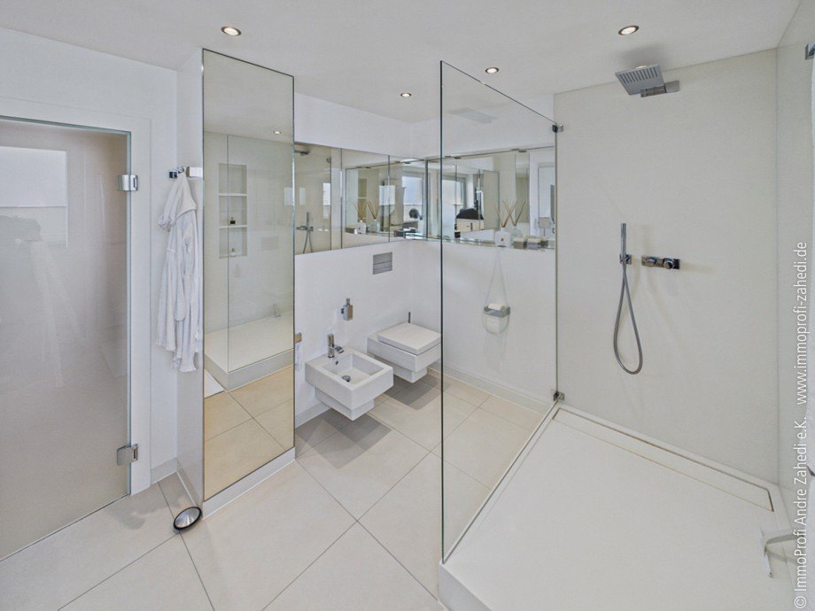 Exklusives Duschbad Penthousewohnung Neu-Isenburg / Gravenbruch