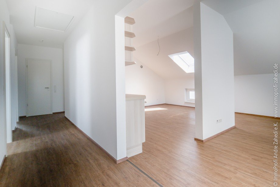 Blick vom Flur Dachgeschosswohnung Pfungstadt