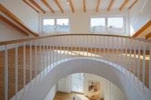 Blick zum Essbereich Neubau-Maisonette-Dachgescho�-Mietwohnung in Darmstadt +VERMIETET+
