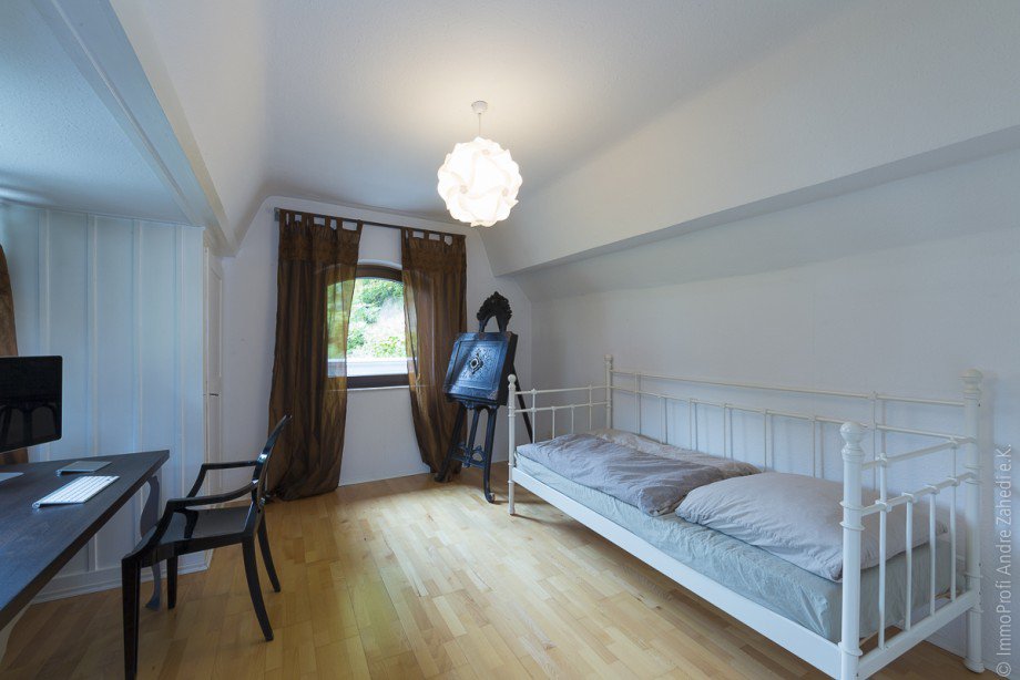 Zimmer Einfamilienhaus Seeheim-Jugenheim