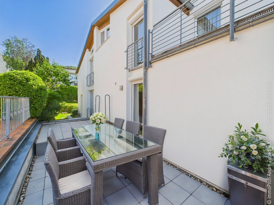 Terrasse 2 Doppelhaush�lfte Seeheim-Jugenheim