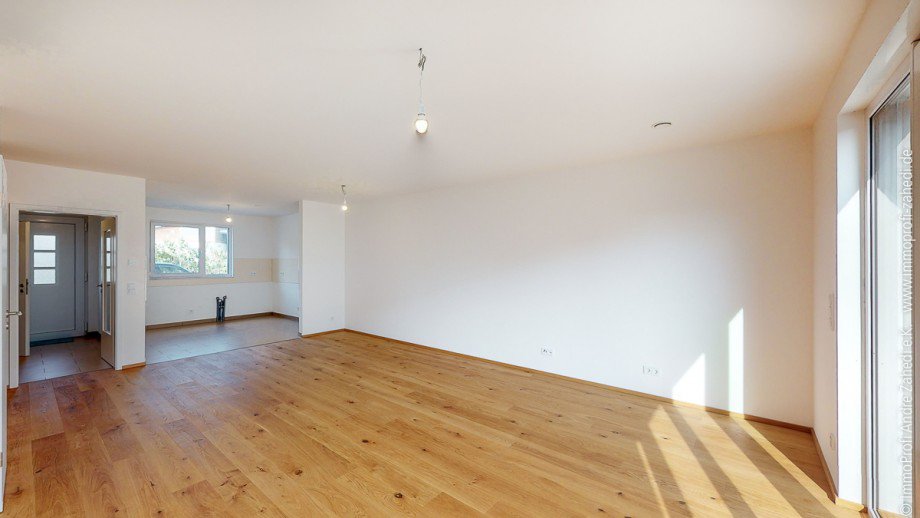 Wohn- und Esszimmer Reihenmittelhaus Hattersheim