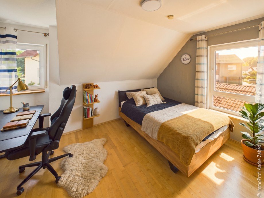 Kinderzimmer im DG Einfamilienhaus Dieburg