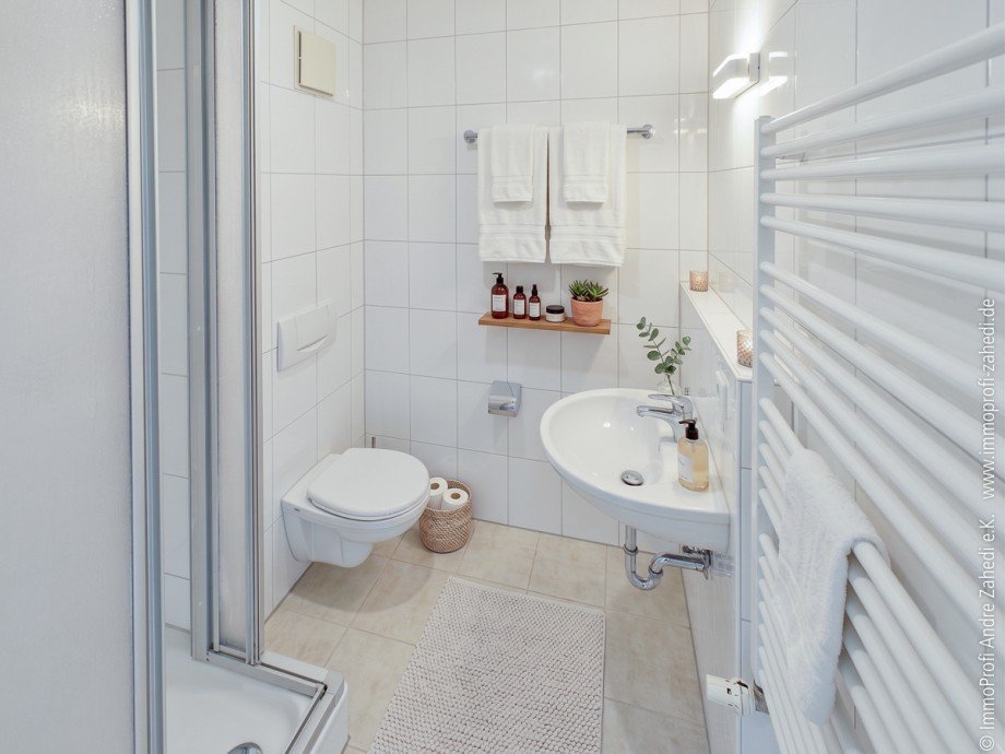 Duschbad im OG Reihenmittelhaus Darmstadt