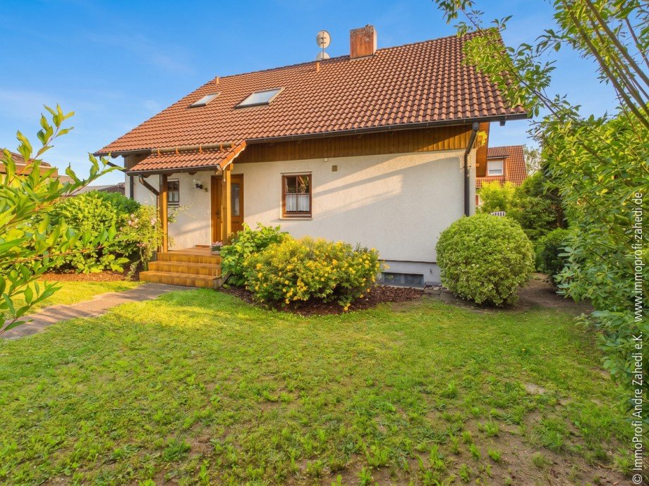 Freistehendes Einfamilienhaus Einfamilienhaus Darmstadt