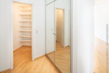 Diele/Flur 3-Zimmer-Dachgescho�-ETW mit Balkon in Darmstadt-Eberstadt +VERKAUFT+
